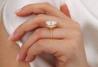 oval engagement rings